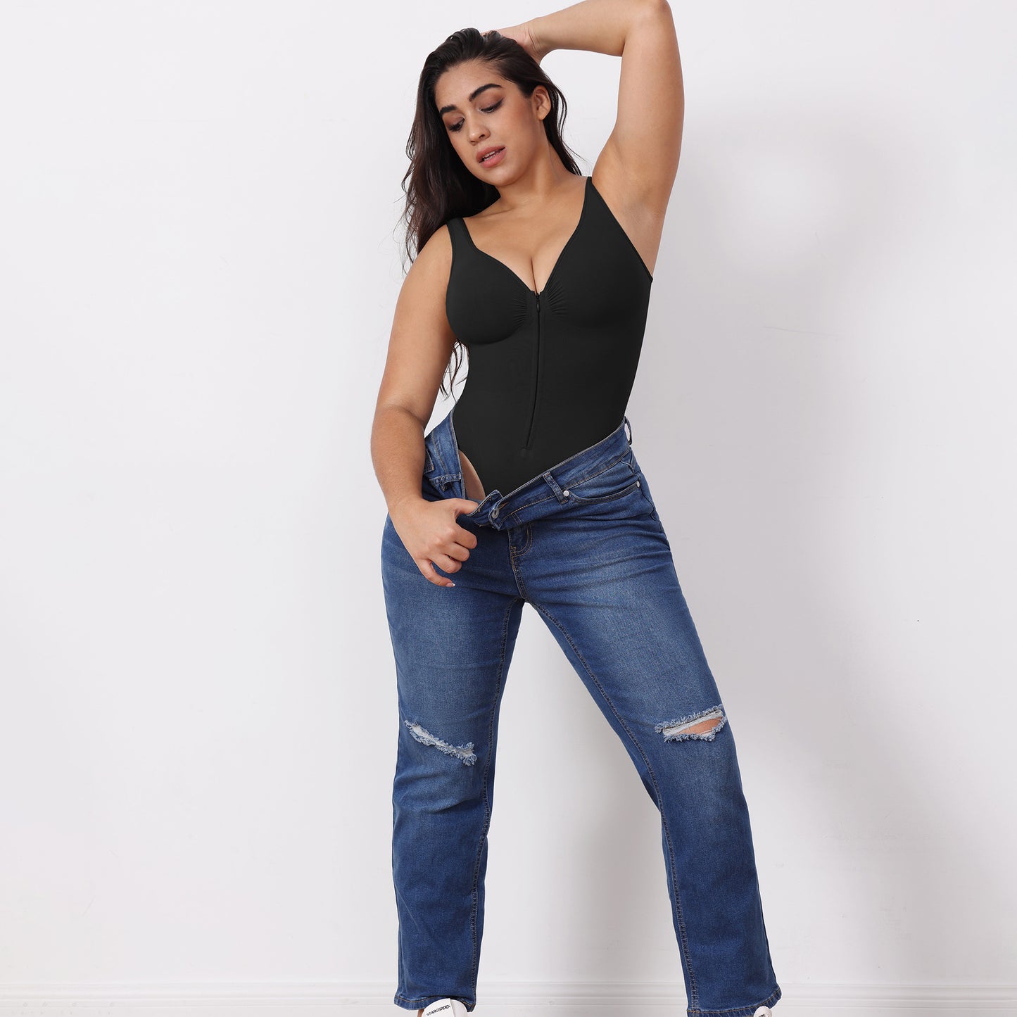 Seamless shaping abdomen-control camisole bodysuit with zipper, open back and butt-lifting shapewear